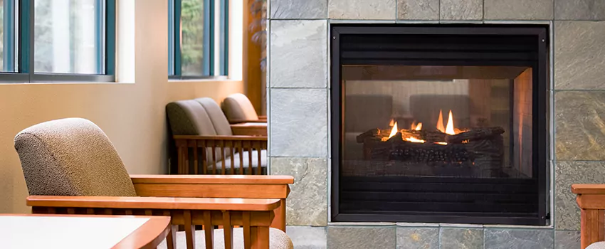 Smoky Effect Electric Fireplace Logs in Saint Jerome, Quebec